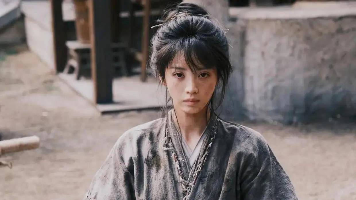 田曦薇的“狠”，终于找对了地方