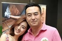 她是和张嘉益拍吻戏最多演员，37 岁未婚未育，如今靠《主角》火了