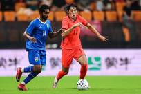 国足3比0马尔代夫