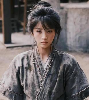 田曦薇的“狠”，终于找对了地方