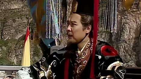 刘备年轻时收留了名小兵，后来他投靠曹操，成了李世民欣赏的名将