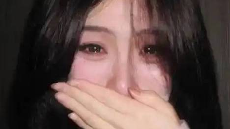 女人彻底爱上你时，会有这5种表现，根本藏不住