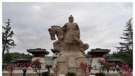 西汉名将战功赫赫却因惧朝中权势不敢揭露而落下个抵罪免官的下场