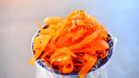 华亭三绝，一口下去，吃出了半辈子的回忆