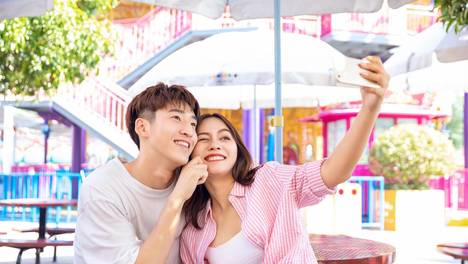 中年男人一直无法放下的女人，都有一种共同的“体面”