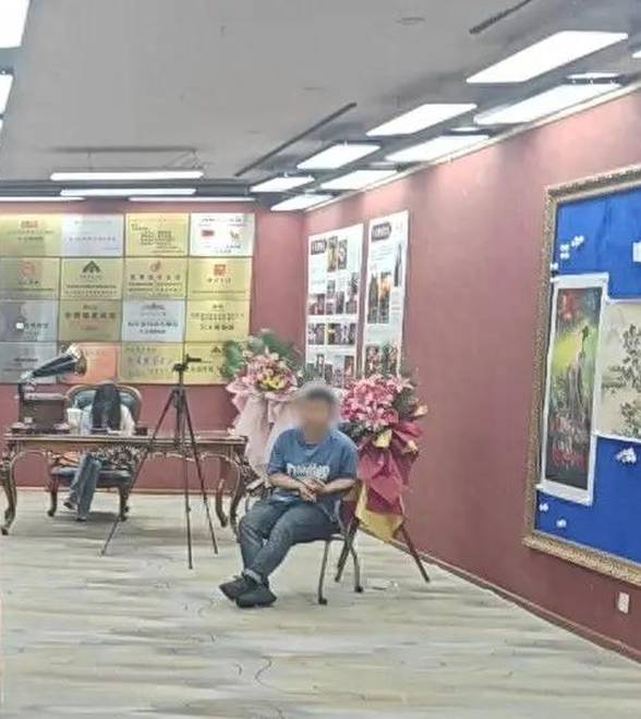 宣称“独家货源”售卖仿冒名家画作，通州警方打掉诈骗团伙