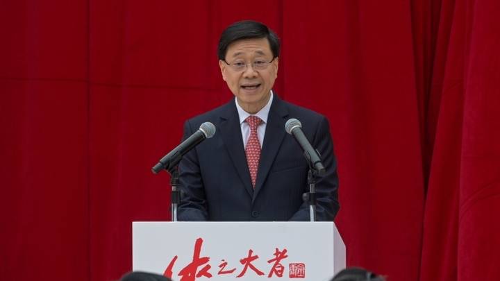 侠之大者金庸百年诞辰纪念，你喜欢他的作品吗？