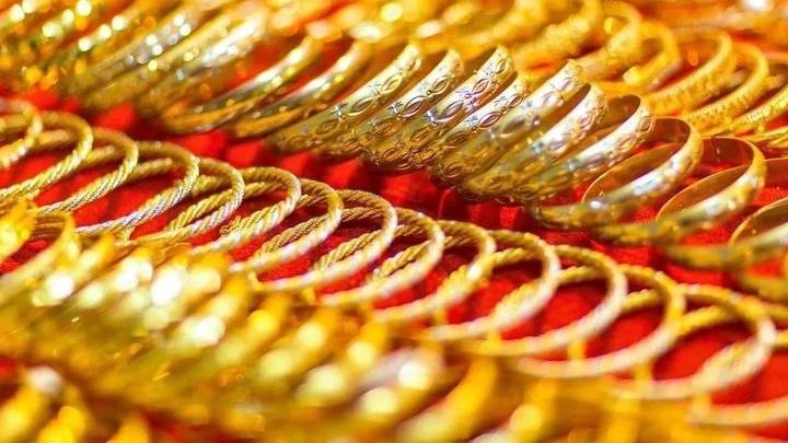 金价大跌，你还敢买黄金吗？