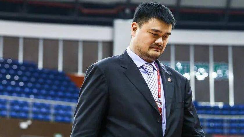 CBA消息：姚明亮相新岗位，郭士强下课条件曝光，广东报价2.16米中锋