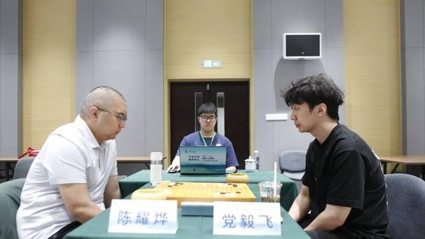 衢州·烂柯杯中国围棋冠军赛决出八强，世界冠军占据半壁江山
