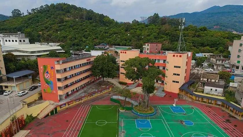 小学“爆改”养老院，这事儿不止发生在中小城市