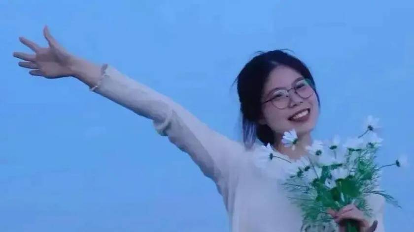 曾因高考誓师大会上热血演讲遭网暴的女孩符文迪，已保研至人大