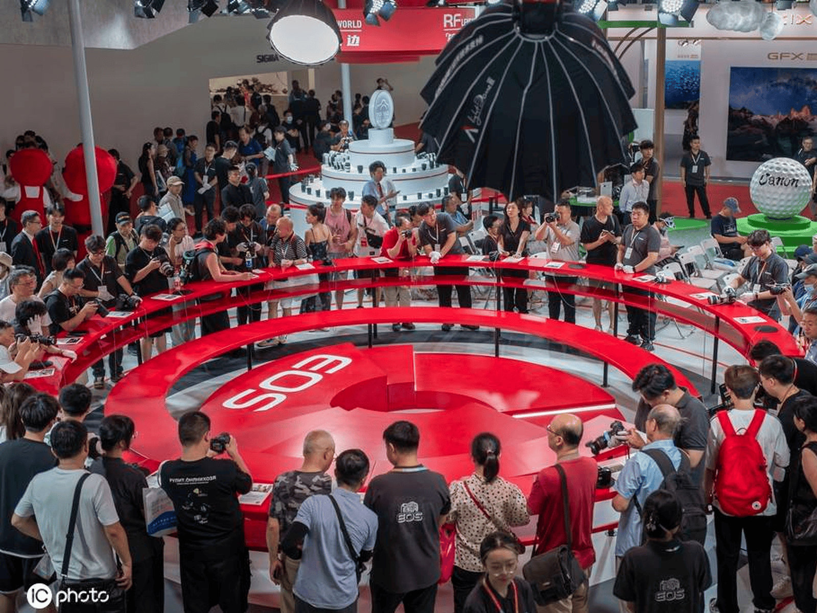 第25届上海国际摄影器材和数码影像展览会举行