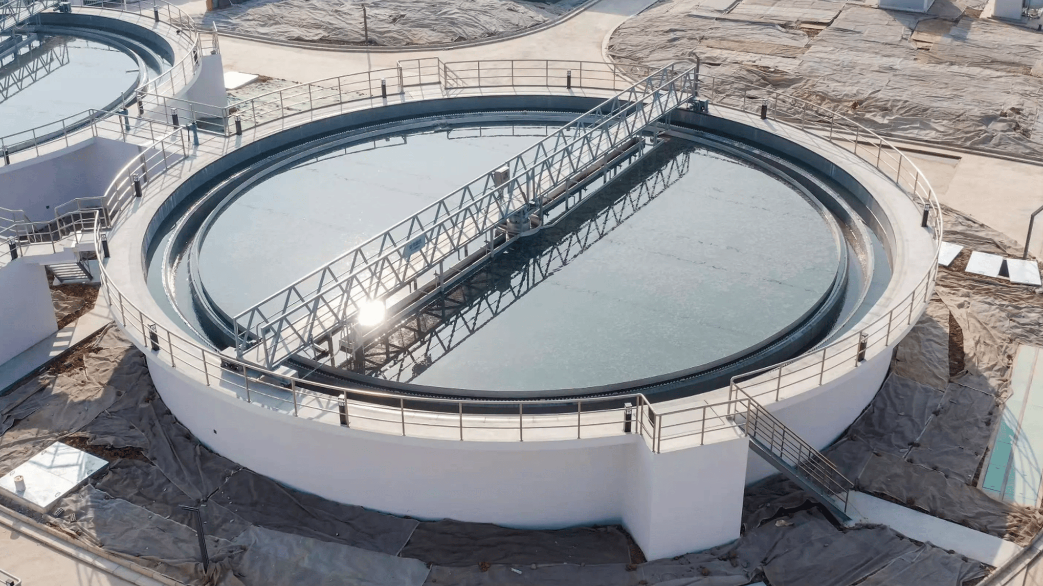 威立雅-苏伊士品牌标志