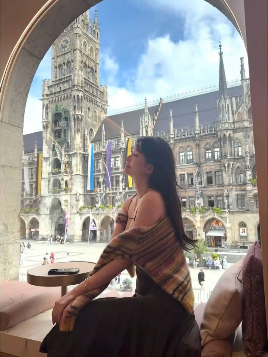 乔欣晒巴黎旅行照片plog 肤白貌美松弛感满满
