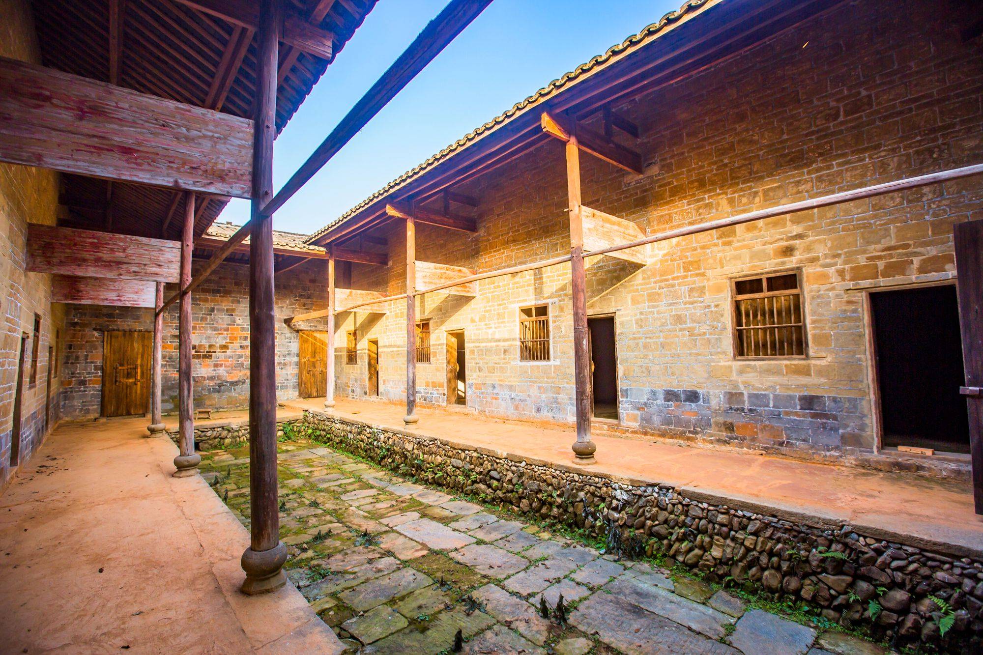 趾凤养英山庄,历史悠久,是一处珍贵的建筑文化遗产 趾凤养英山庄,历史悠久,是一处珍贵的建筑文化遗产