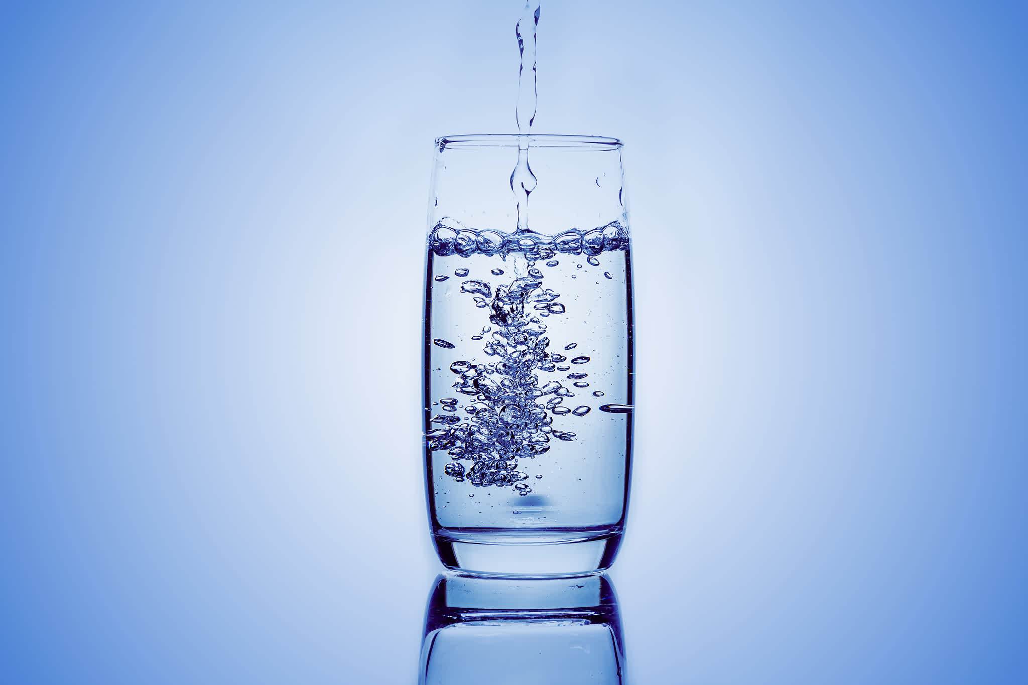 纯净水跟饮用水那个好