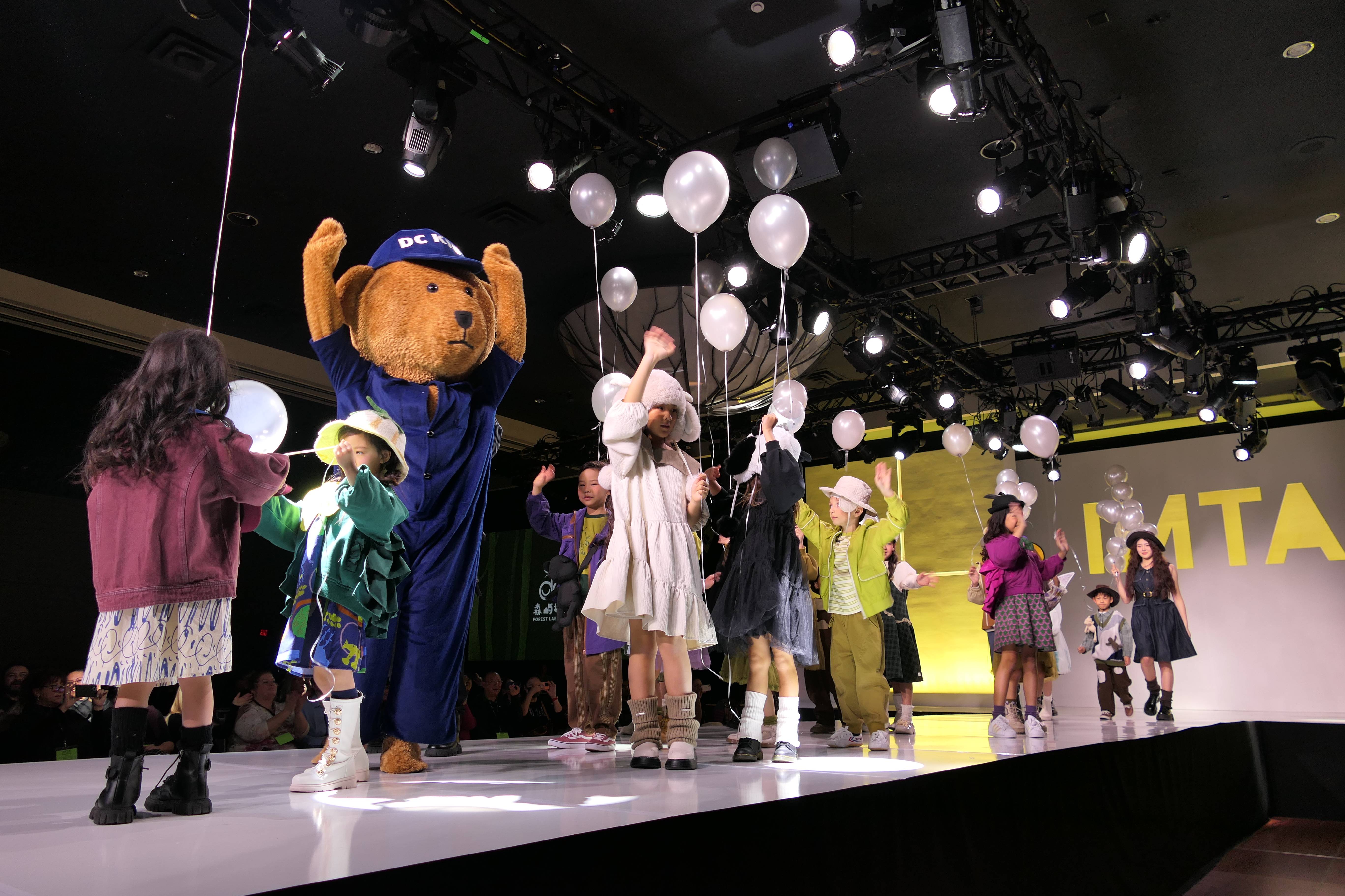 潮童星携手中国时尚童装dckids闪耀imta国际模特才艺大会_儿童_品牌