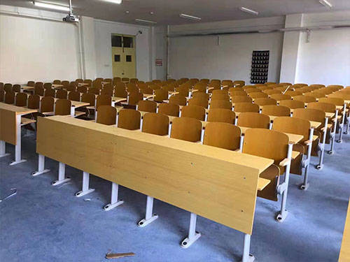 阶梯教室课桌椅