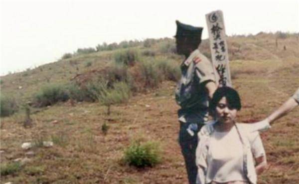 "最美死刑犯"任雪:死前主动张嘴,众人不理解,行刑人员却懂了_戴德昌