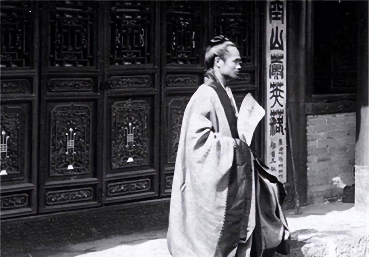 道士:比我多一天_道教_皇帝_态度