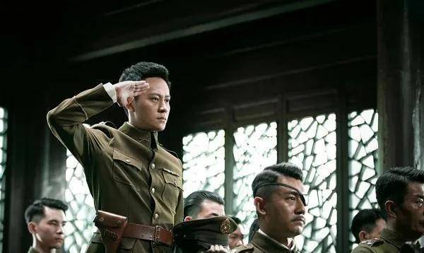 陈炎冒险传递情报 党中央及时化危为安 敌人计划泄露 赵云飞被怀疑