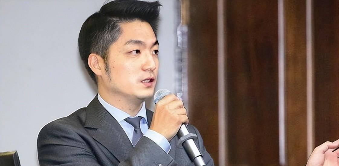 根本輪不到蔣萬安去競選最為核心的臺北市長職務,只不過蔣家後人身份