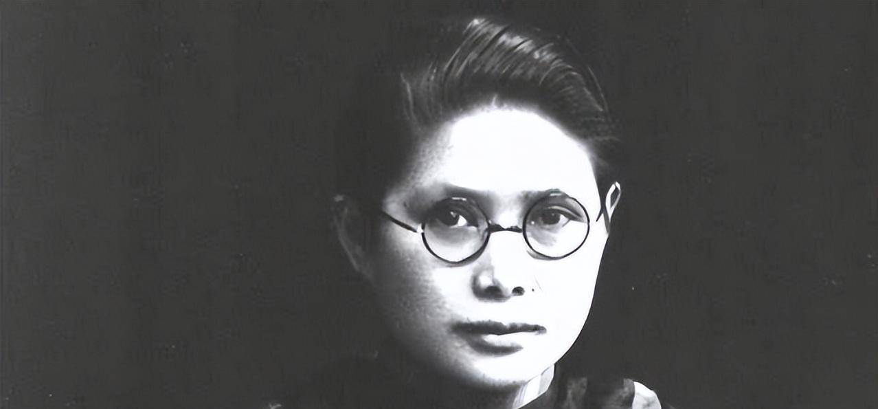 1968年,孙中山去世时不见女儿踪影,首饰盒中的照片原来是他_孙婉_父亲