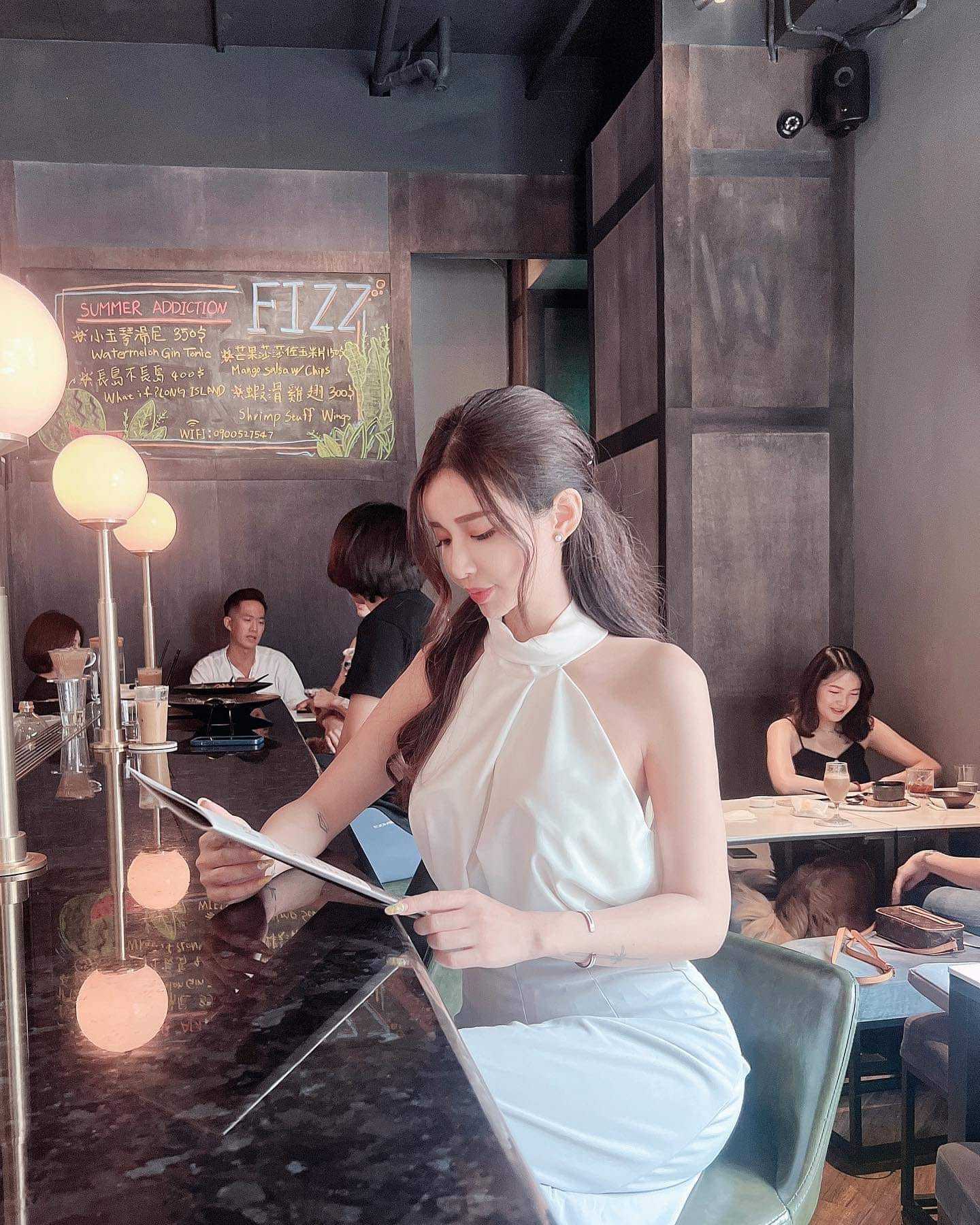 简直人间尤物!安斋拉拉写真赏_魅力_梦想_进步