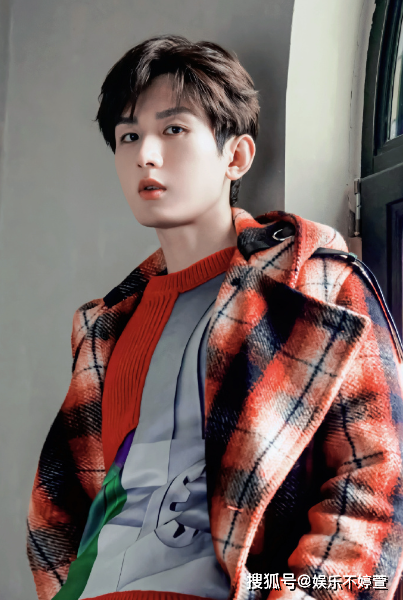 成毅王权富贵打戏路透,打戏直出一镜到底,实力打脸众流量_清瞳_年龄