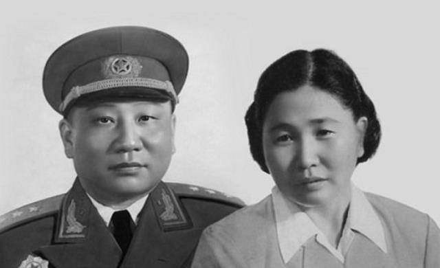 此将军地位高,但名声不显,从未带兵打仗,杨得志亲自为他做媒_唐亮