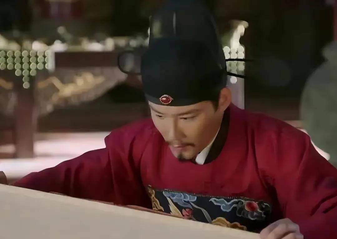 都说解缙为人狂妄无礼,但他在识人长短这一方面是有一套的_朱高炽