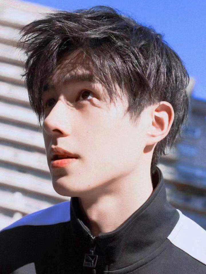 周冬雨刘昊然被曝大瓜!