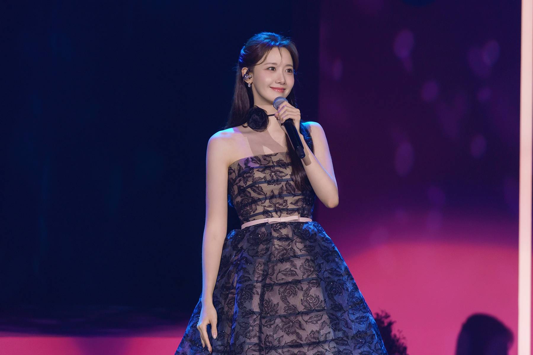另外,2月4日举行的中国台北演唱会门票早早售罄,再次证明了林允儿稳固