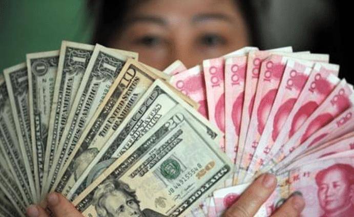 "人民币"只是国人称呼,它到外国被叫做什么?