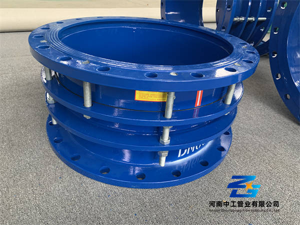 双法兰传力式伸缩节不同材质的优缺点解析_不锈钢_高硬度_形状