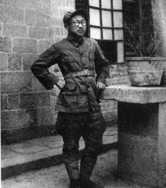 左权是八路军副参谋长,周子昆是新四军副参谋长,正参谋长呢?