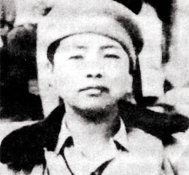 美国扶持的女毒枭杨金秀,一手缔造了金三角,被捕后遭罗星汉取代_杨文