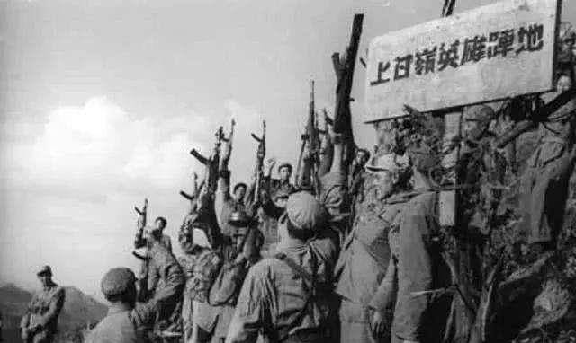 谷景生将军:妻子落难后拒绝离婚,遭关押审查12年,子女现状如何_抗日