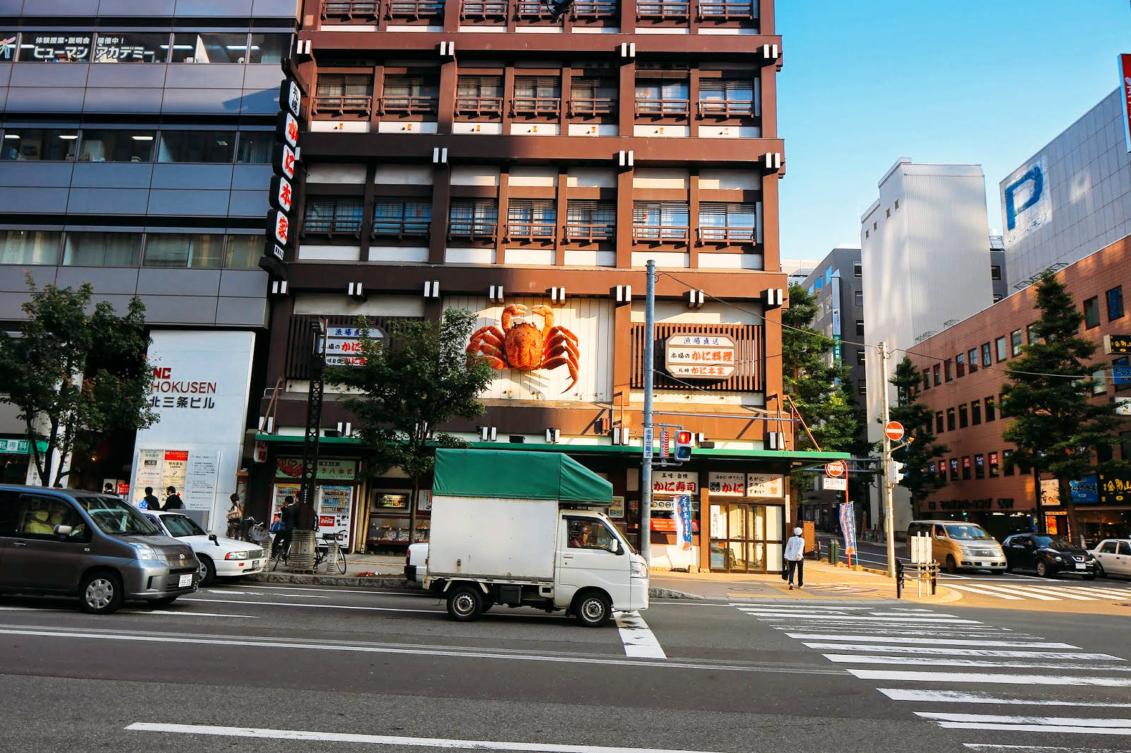 畅享札幌海鲜市场螃蟹美食攻略