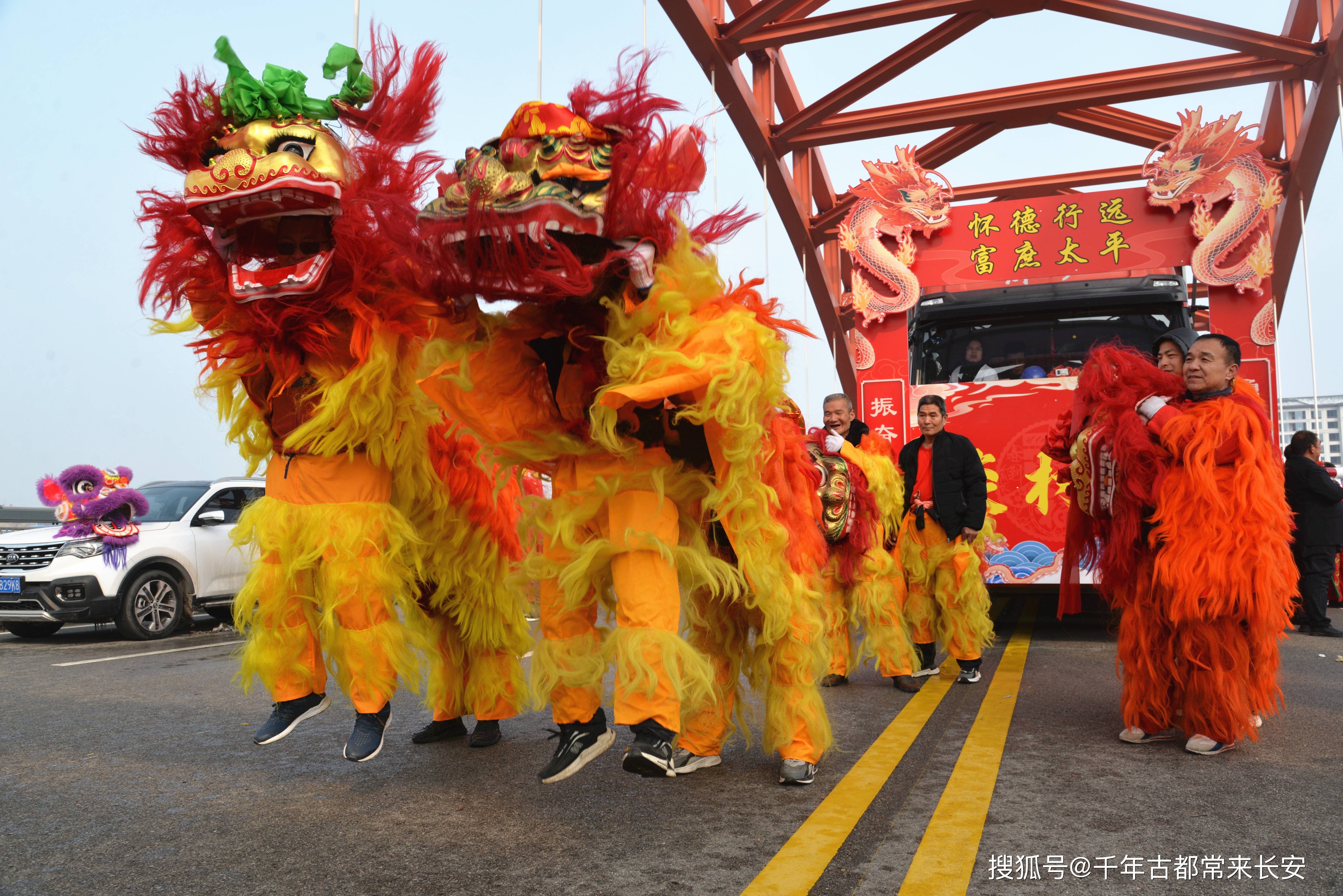 西安摄影师用镜头记录富平社火表演——风调雨顺,五谷丰登,国泰民安都