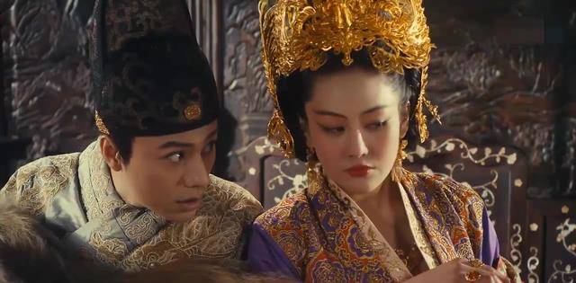 贵妃,犯了三桩罪,一桩人尽皆知二桩隐蔽三桩无奈_万氏_朱见深_吴皇后