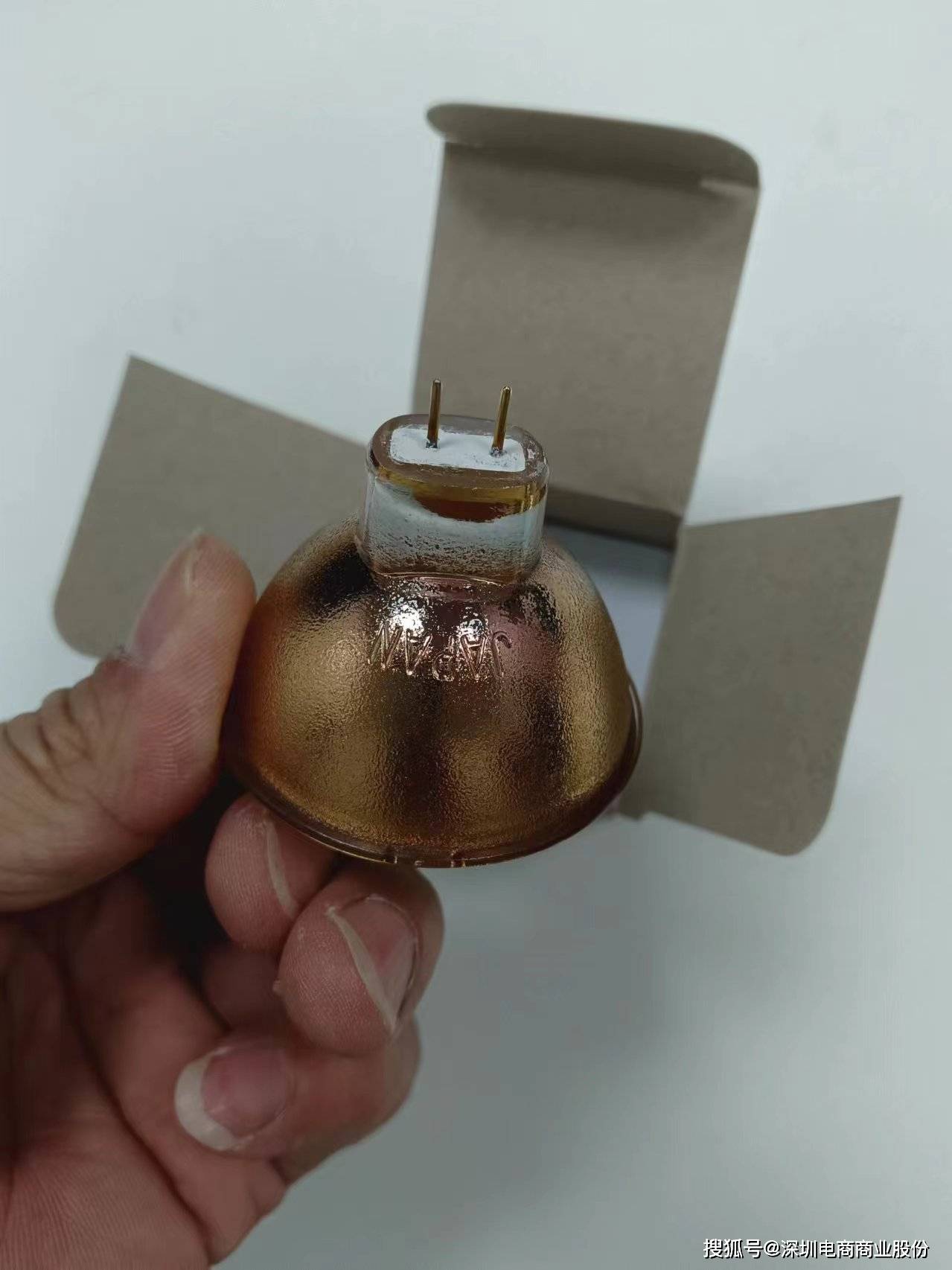 35型外径尺寸:φ50 × 45 毫米外观和形状功耗(最大):150瓦频率:50/60