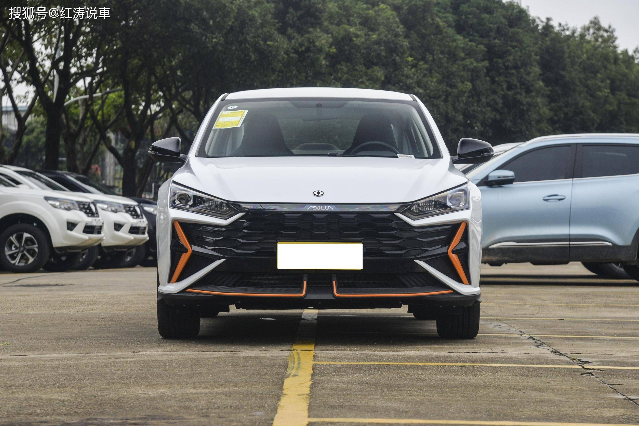 新款东风风神奕炫上市,配1.5l和1.5t发动机,售价7.