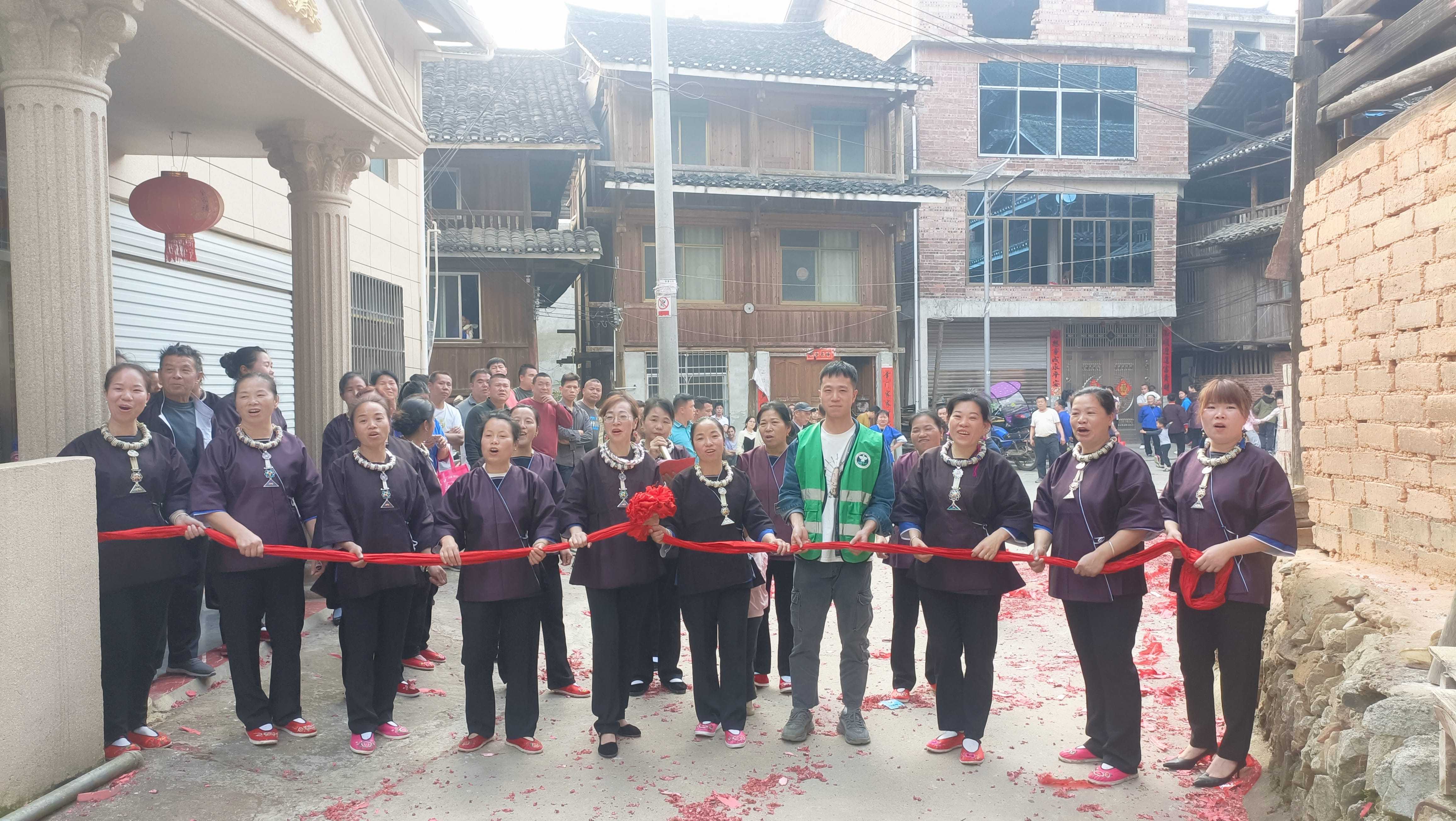 广西三江林溪镇:弘扬"月也"文化,共创无毒农村