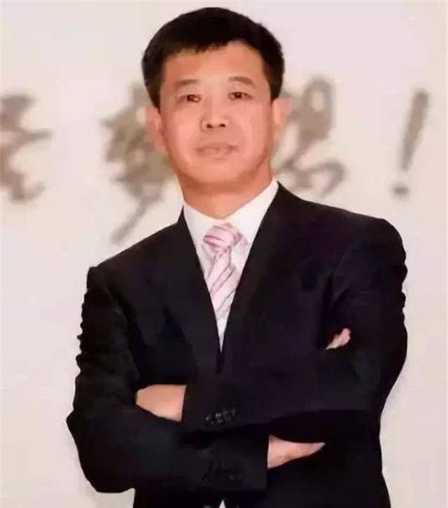 人大博士吕中楼:山西煤老板,深陷欠债风波,仍能保住富豪地位_高学历