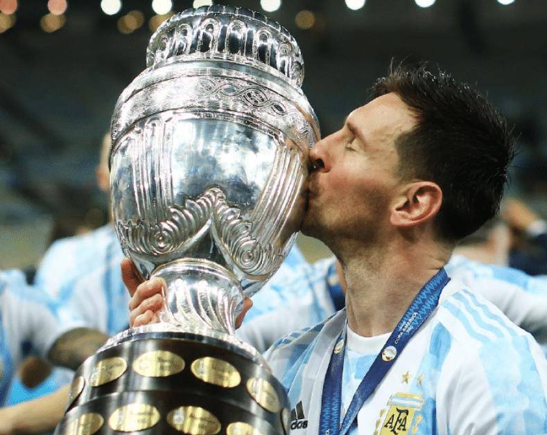 从小在巴萨长大的梅西,为何自愿降薪50%,最终仍然与巴萨无缘?