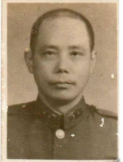 常德会战,团长打完最后一弹,决死冲锋全员牺牲,余程万突围_日军_国军