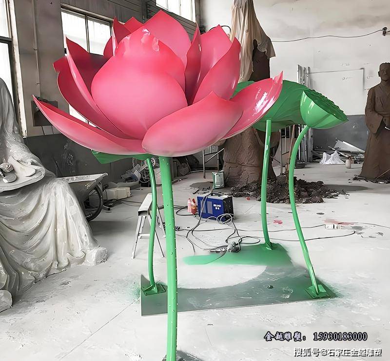 不锈钢荷花雕塑:高雅,清新,廉洁的象征_艺术_材料_形态