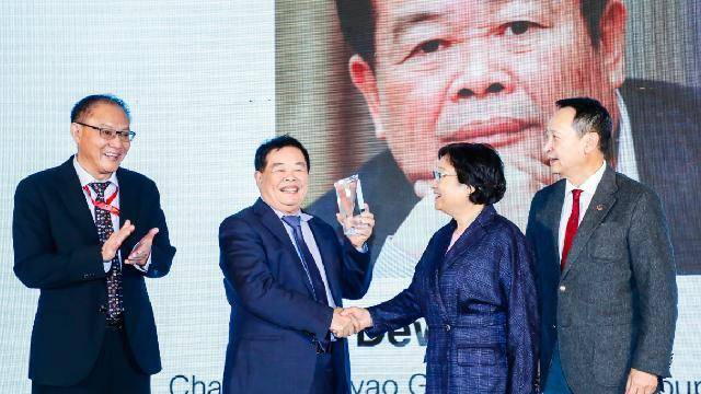 曹德旺:我是被村民打出村的_中国_生活_一家